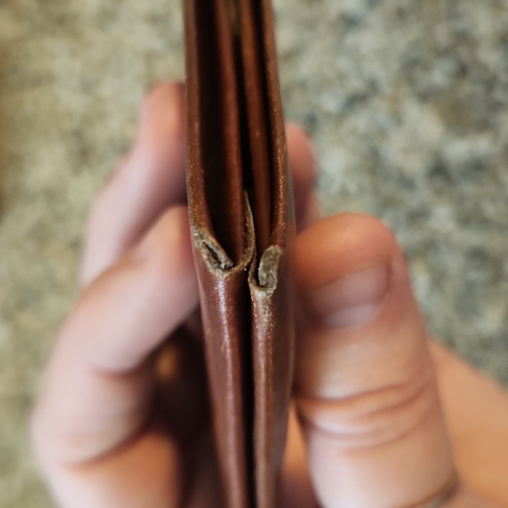 Vintage Textan calfskin wallet - Picture 9 of 10